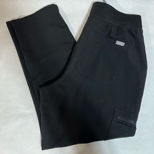 Figs size L/P Black Yola scrub pant